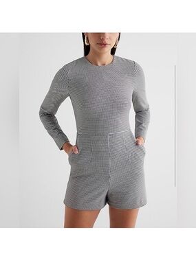 Express Black & White Houndstooth Long Sleeve Romper